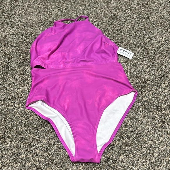 NWT! 2 Piece Set: High-Neck Cropped Tankini Swim Top & High Waisted Swim Bottoms - Picture 4 of 4